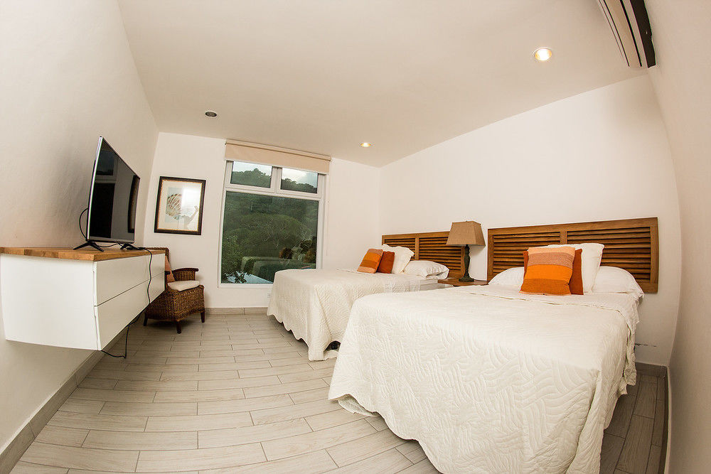 Playa Escondida Beach Club Tela Luaran gambar