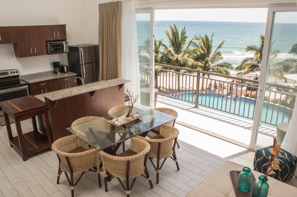 Playa Escondida Beach Club Tela Luaran gambar