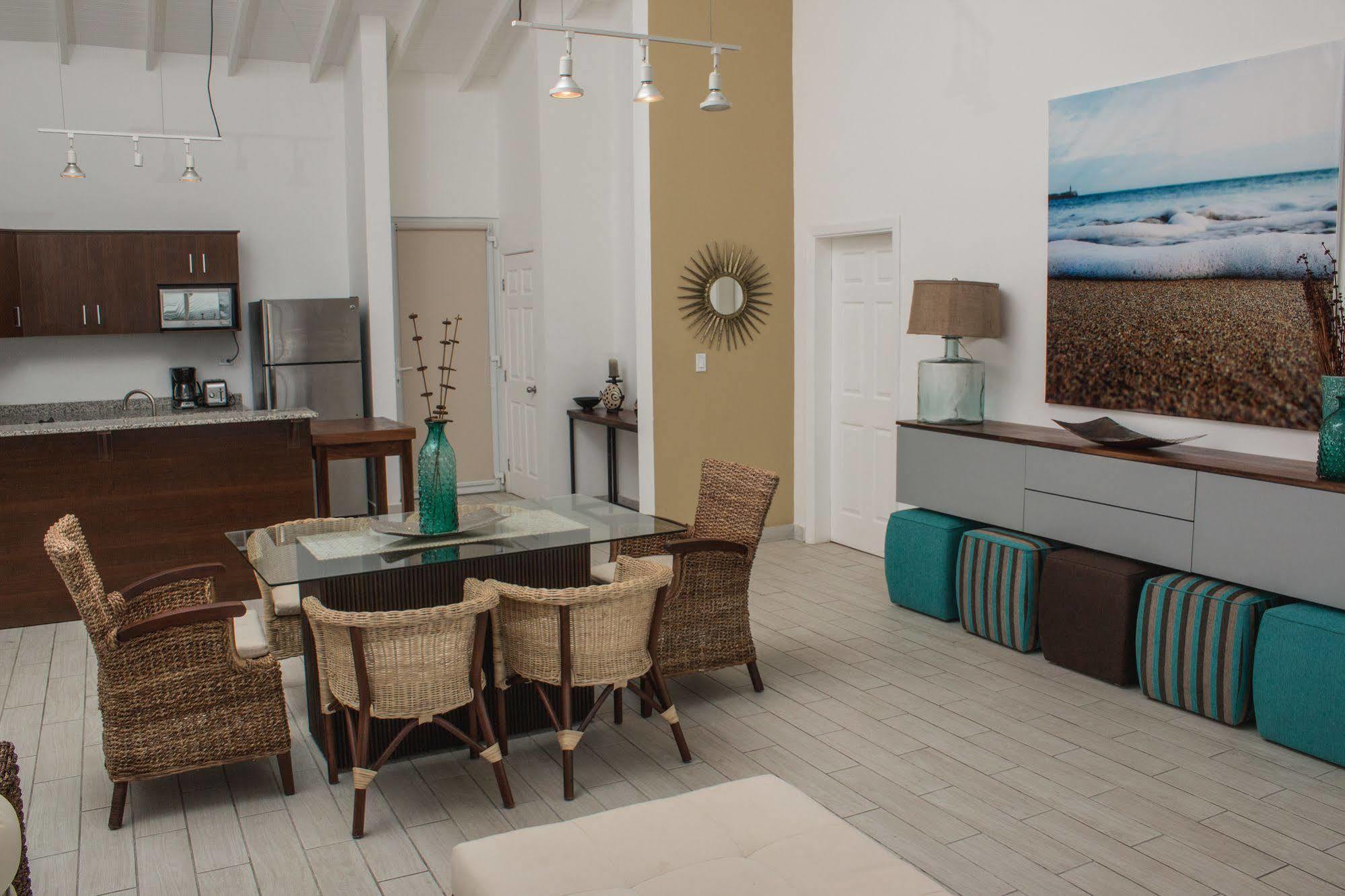 Playa Escondida Beach Club Tela Luaran gambar